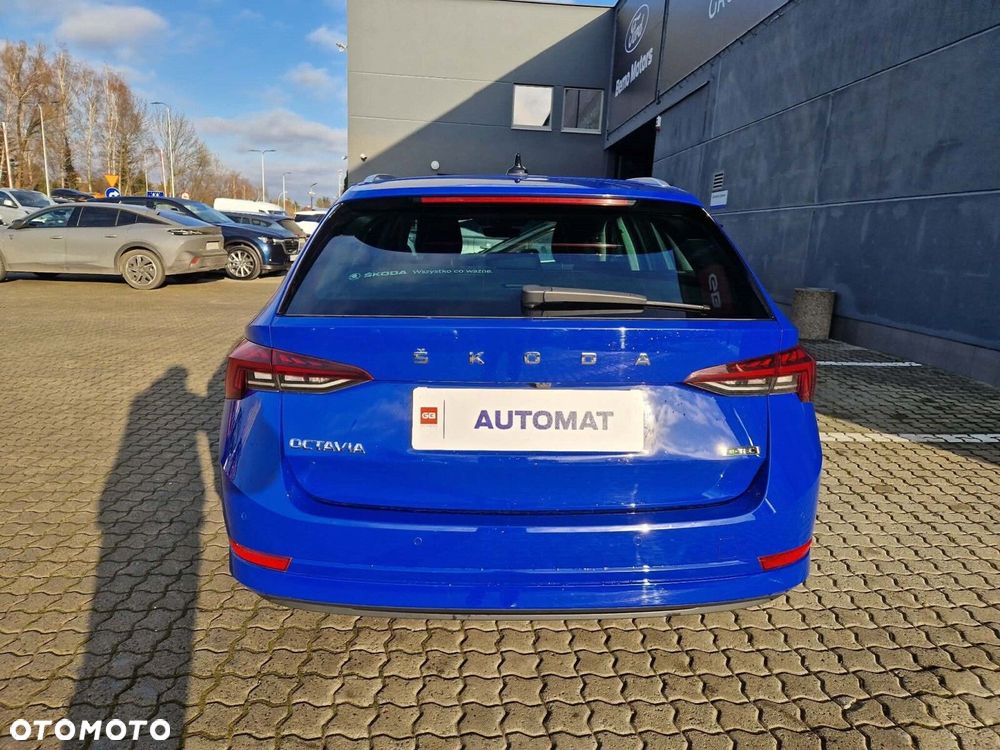 Skoda Octavia - 11