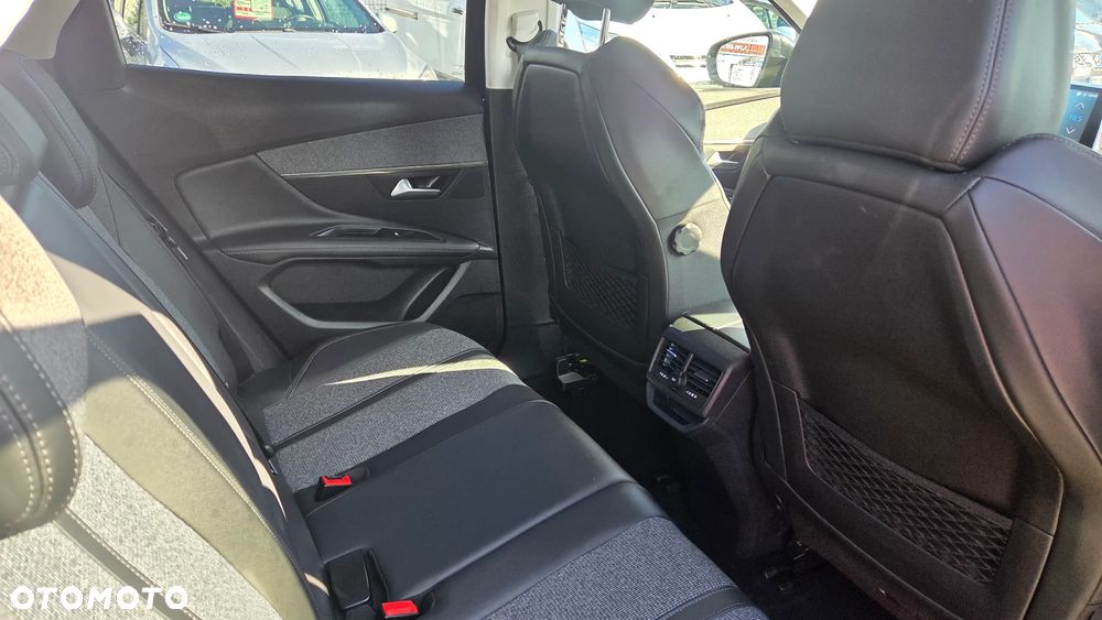 Peugeot 3008 BlueHDi 130 Stop & Start EAT8 Allure Business-Paket - 13