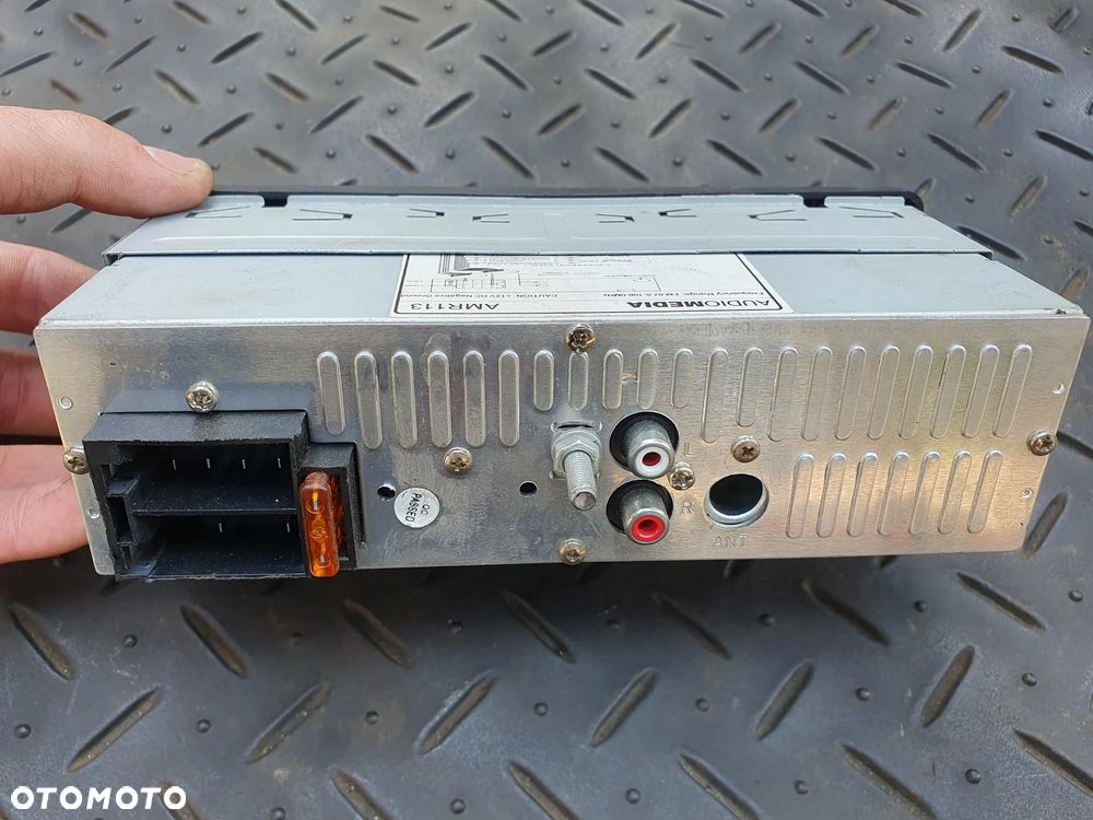 RADIOODTWARZACZ RADIO SAMOCHODOWE AUDIOMEDIA AMR113 SD USB AUX - 4