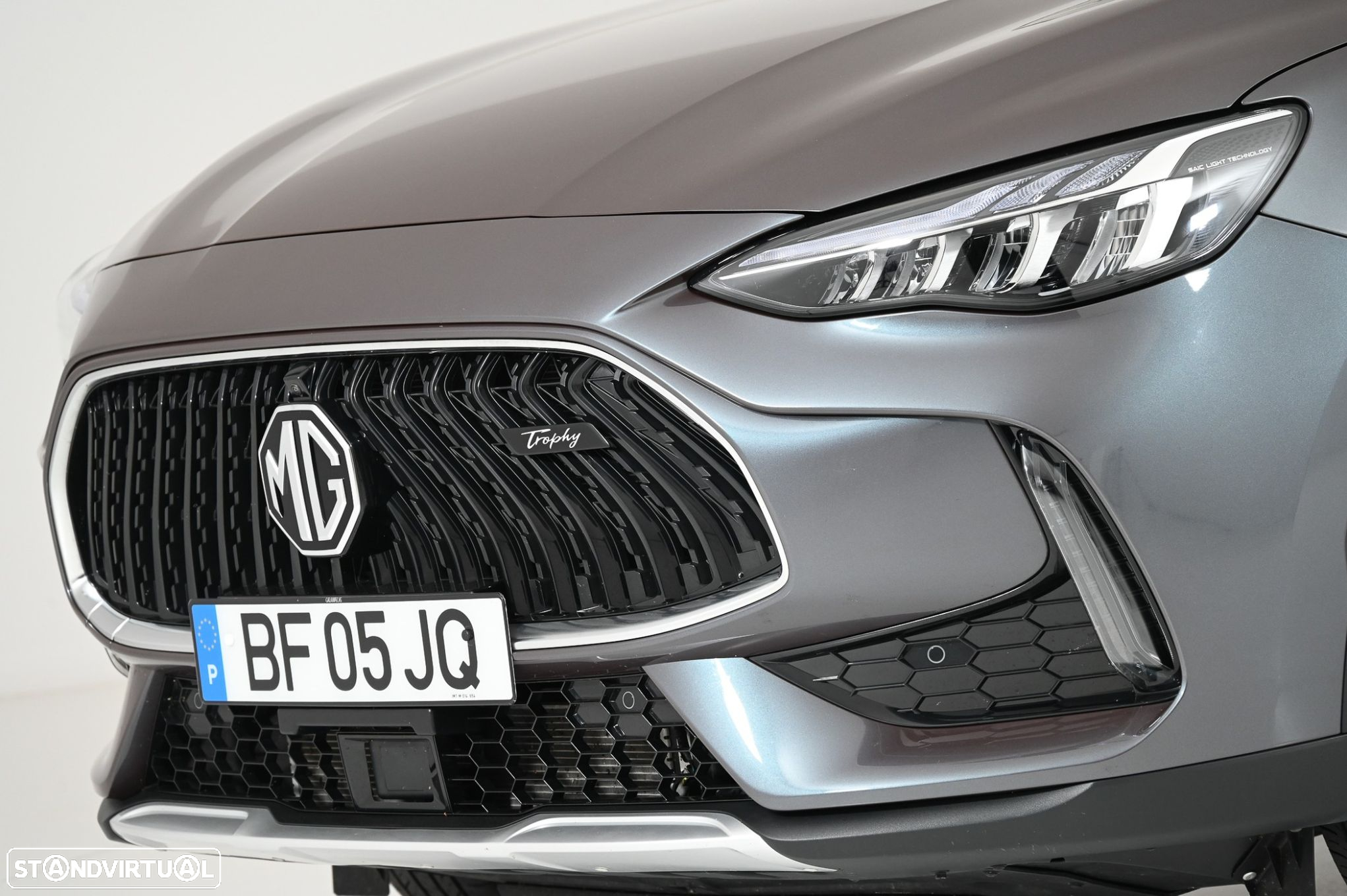 MG EHS 1.5 T-GDI Plug-in Hybrid Luxury - 10