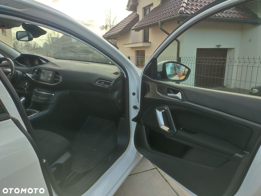 Peugeot 308 1.6 HDi Active - 15