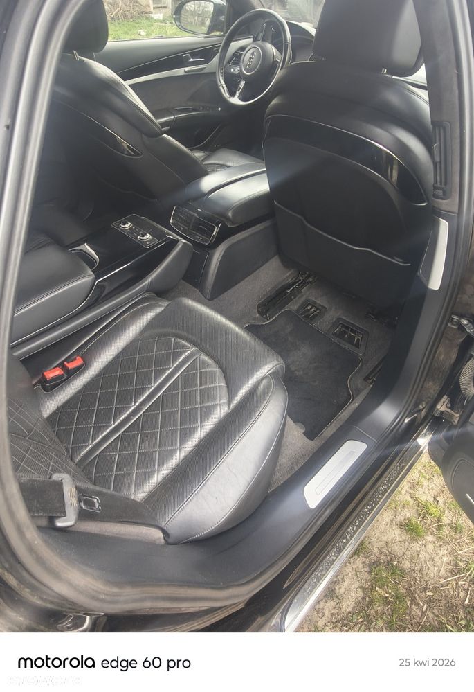 Audi A8 - 3