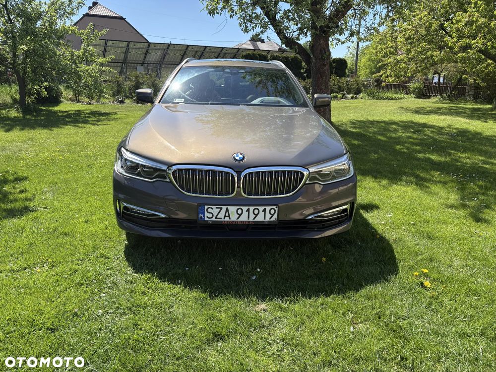 BMW Seria 5 530i xDrive Luxury Line - 37