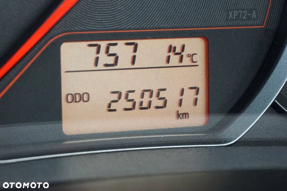 Toyota Yaris 1.0 VVT-i Life - 29