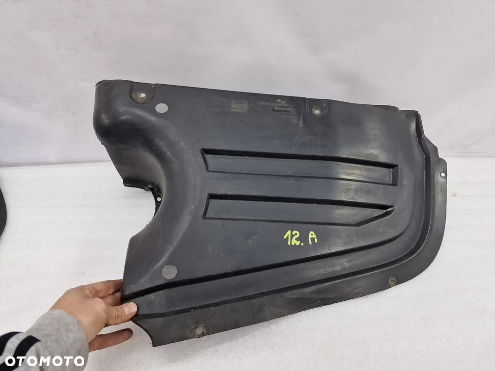 VW PASSAT B7 3AA 10- OSŁONA PODWOZIA , NR 3AA825216C , NR AUKCJI NSŁ12 - 2