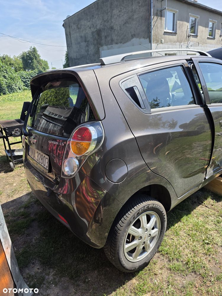 Chevrolet Spark 2010 photo 3