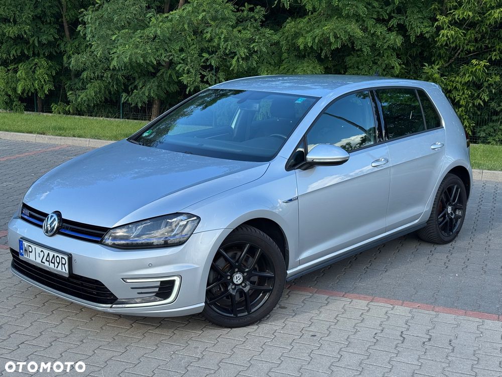 Volkswagen Golf 1.4 TSI BlueMotion Technology DSG Comfortline - 2