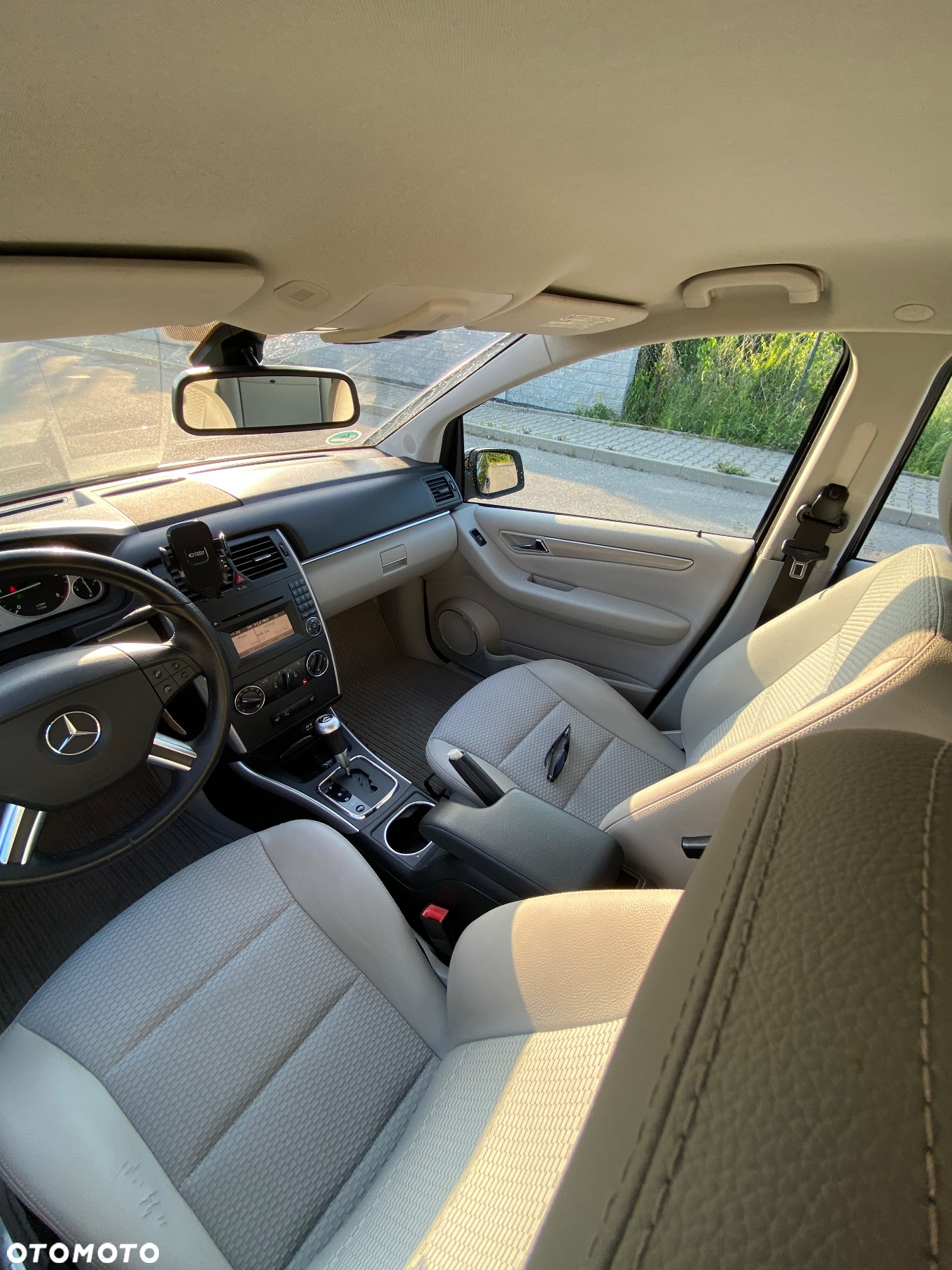 Mercedes-Benz Klasa B 200 CDI Autotronic Grand Edition - 6