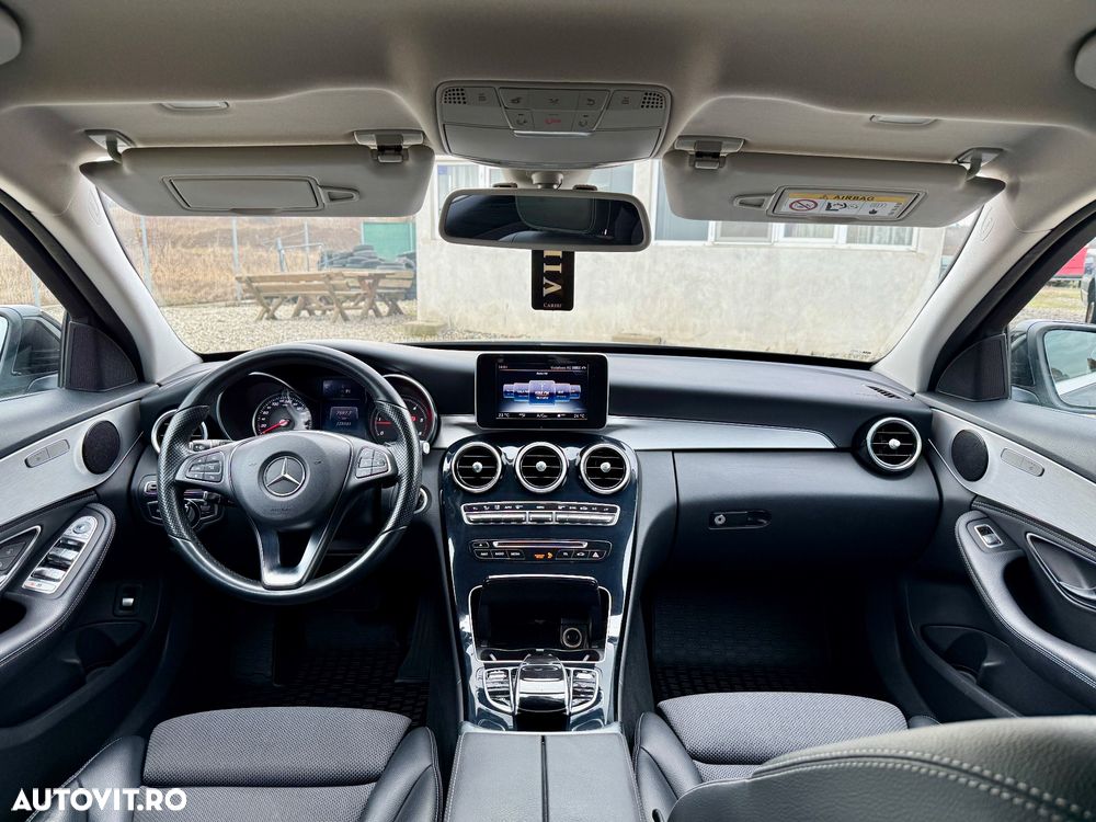 Mercedes-Benz C 220 (BlueTEC) d T 7G-TRONIC Avantgarde - 7