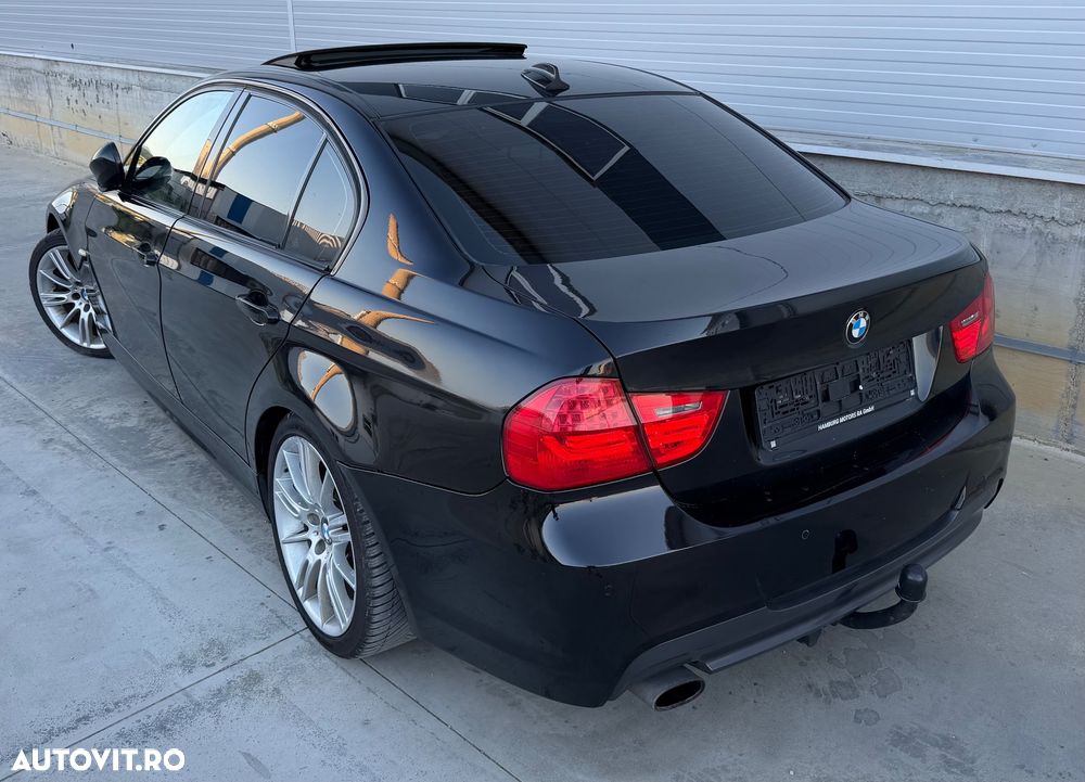 BMW Seria 3 320d Sport Line - 27