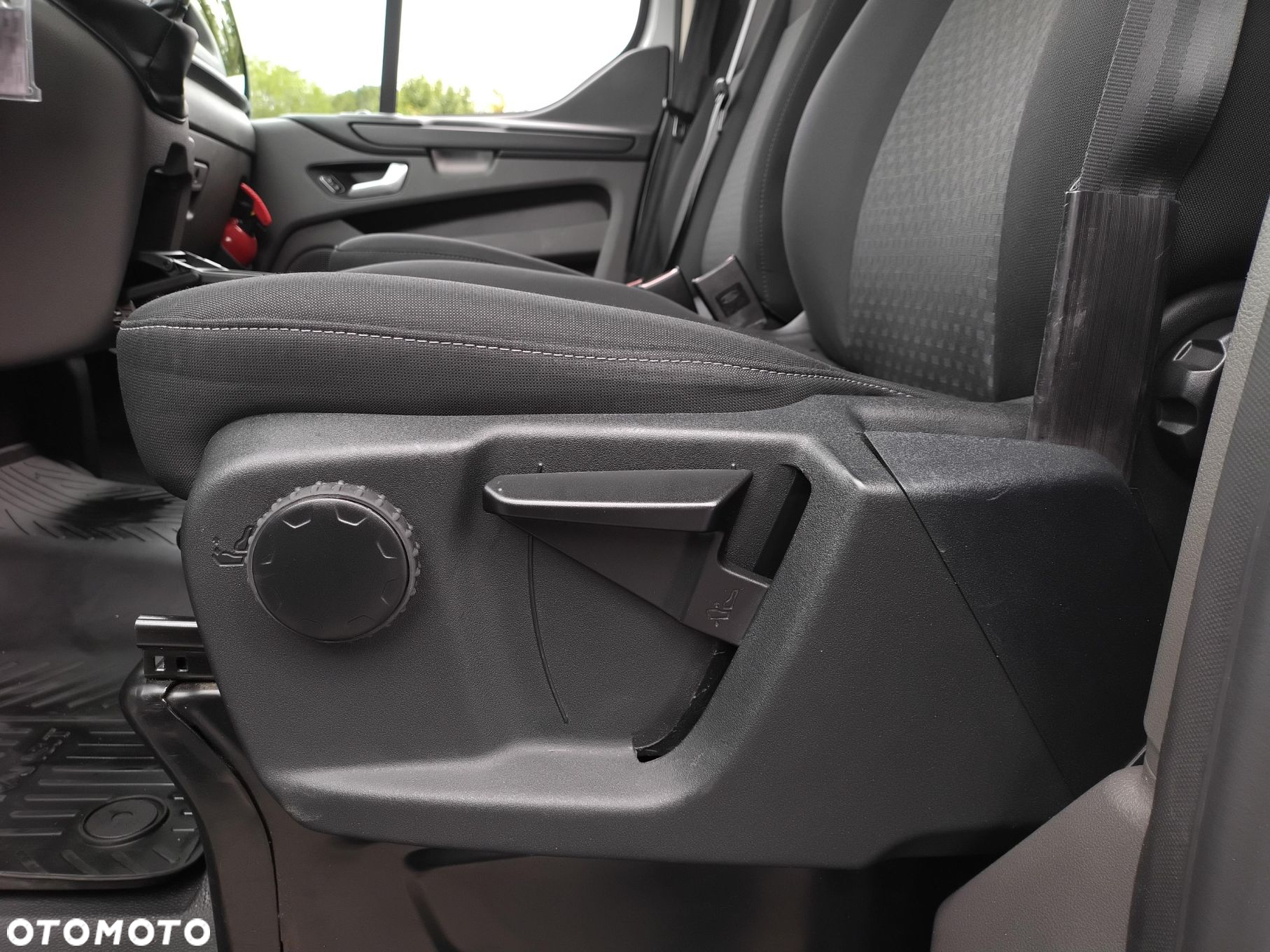 Ford Transit Custom - 28