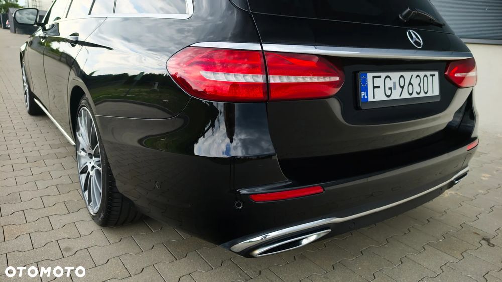 Mercedes-Benz Klasa E 220 d 9G-TRONIC Avantgarde - 14