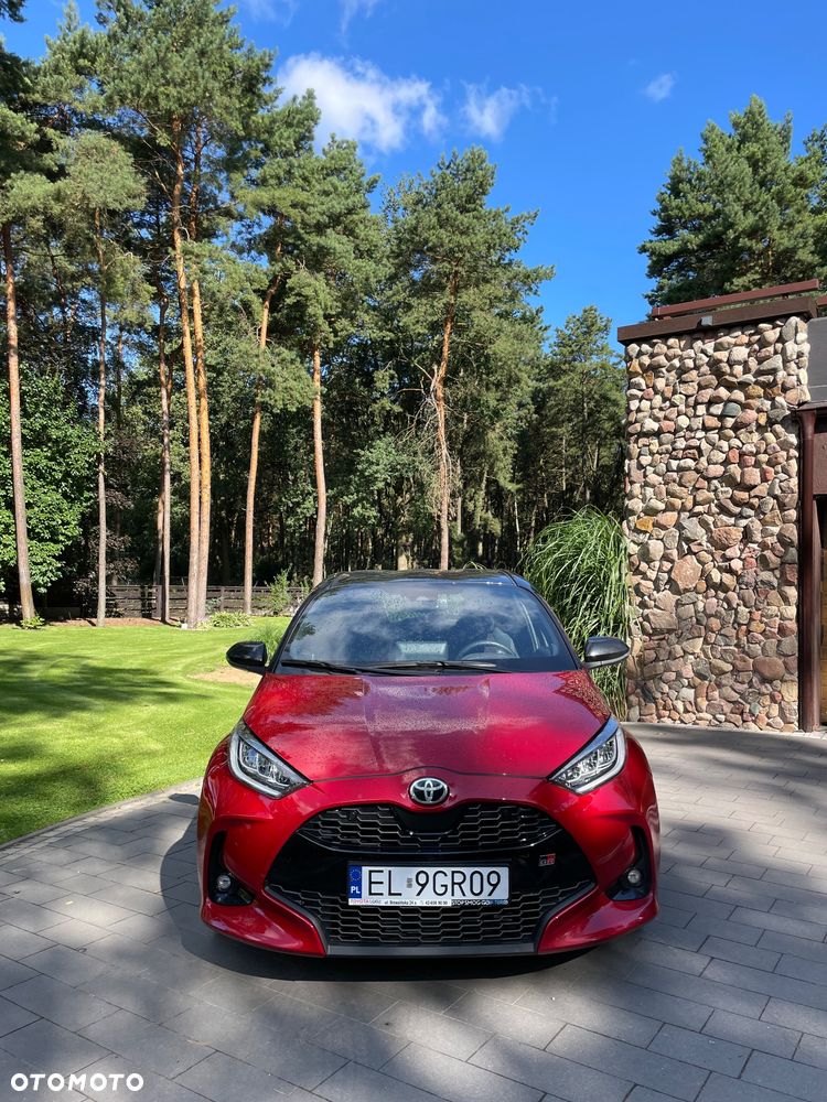 Toyota Yaris Hybrid 1.5 GR Sport - 1