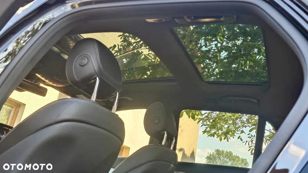 Mercedes-Benz GLC 300 e 4-Matic - 22