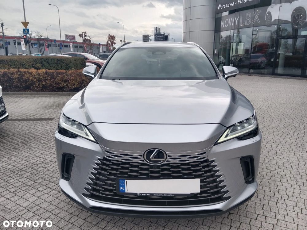 Lexus RX 450h+ Omotenashi - 21