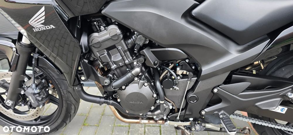 Honda CBF - 34
