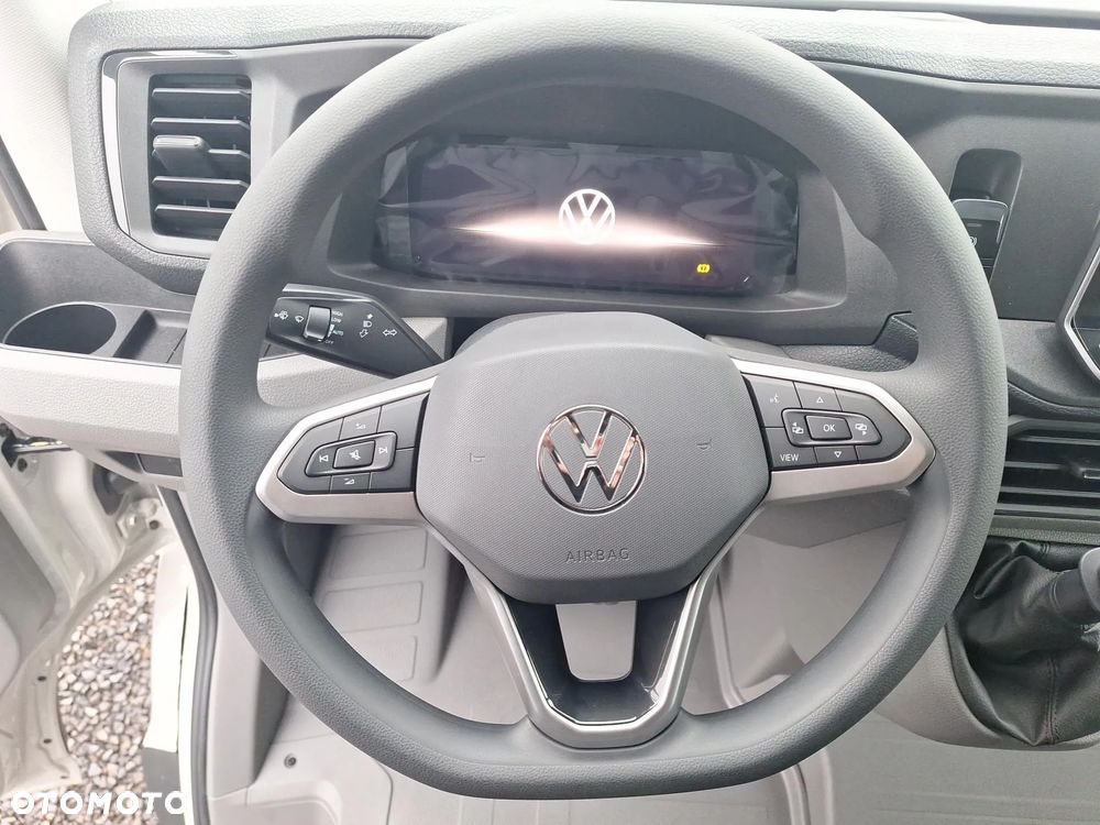 Volkswagen Crafter 35 furgon 140KM 3640 - 13