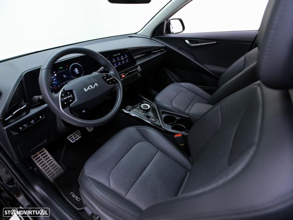 Kia Niro EV 64kWh Drive - 7