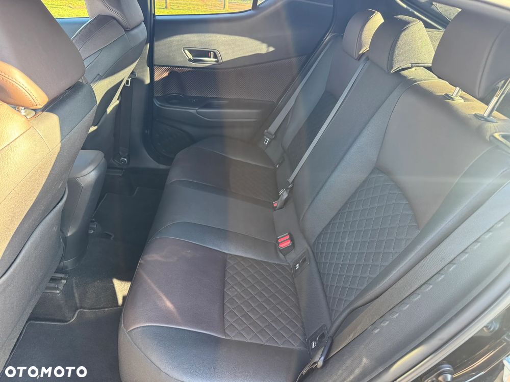 Toyota C-HR 1.2 T Prestige - 14