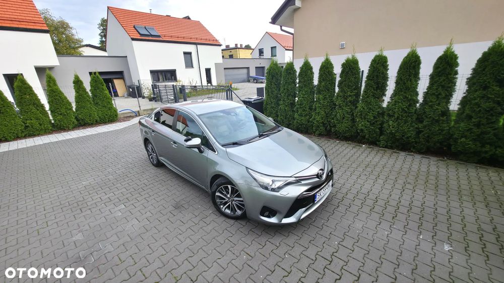 Toyota Avensis 2.0 Premium MS - 13