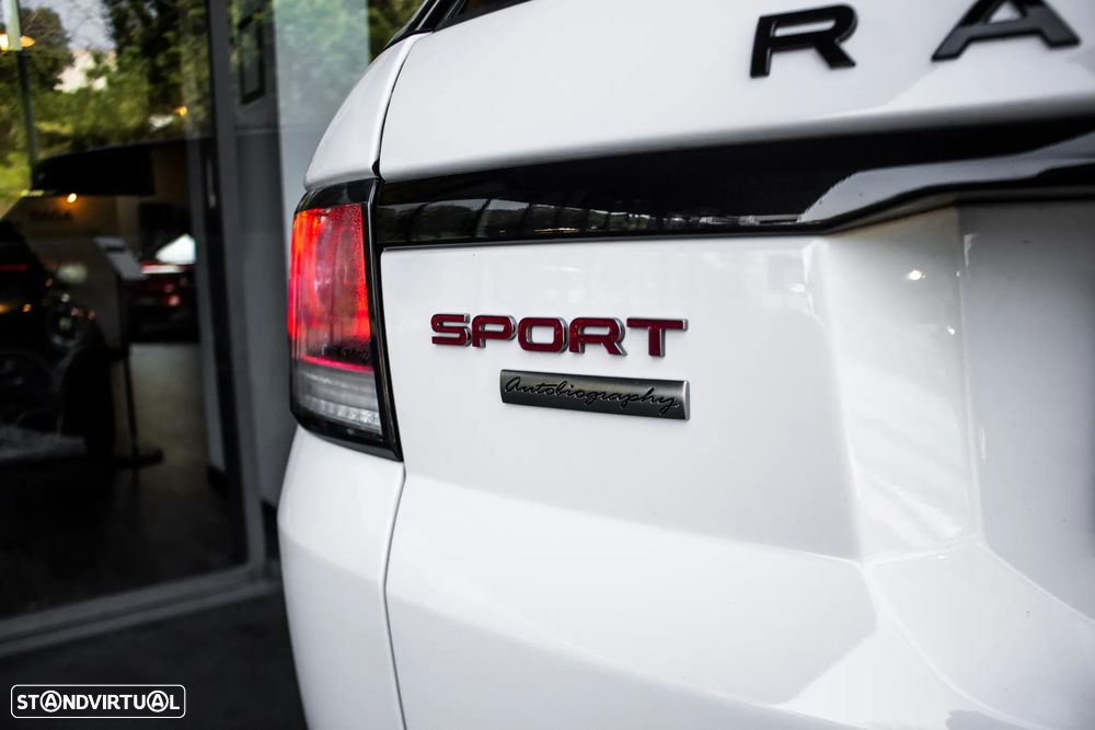 Land Rover Range Rover Sport 3.0 SDV6 Autobiography - 11