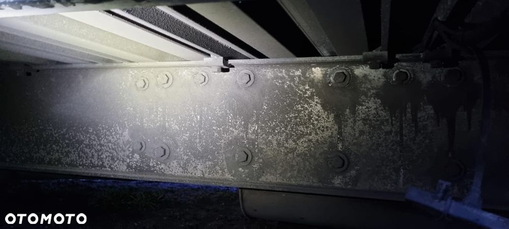 Rama aluminiowa paka zabudowa alu najazd kipa Vw T6 - 7