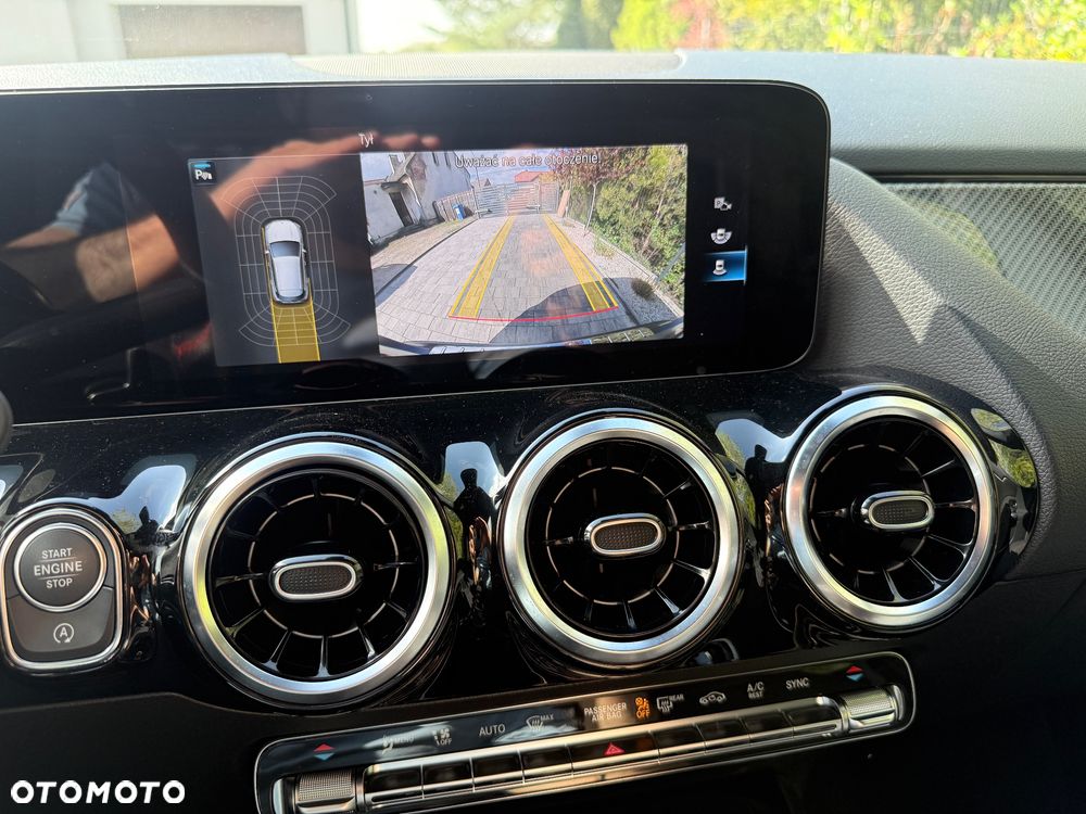 Mercedes-Benz GLA 200 d AMG Line - 39