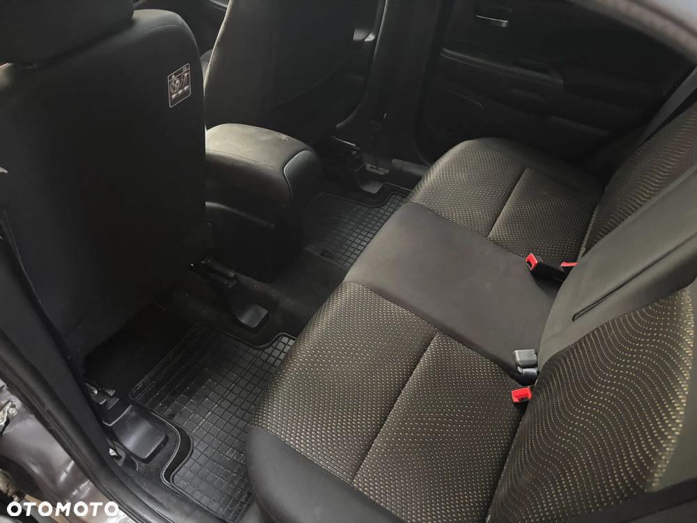 Mitsubishi ASX 1.6 Blue Sky Edition - 17
