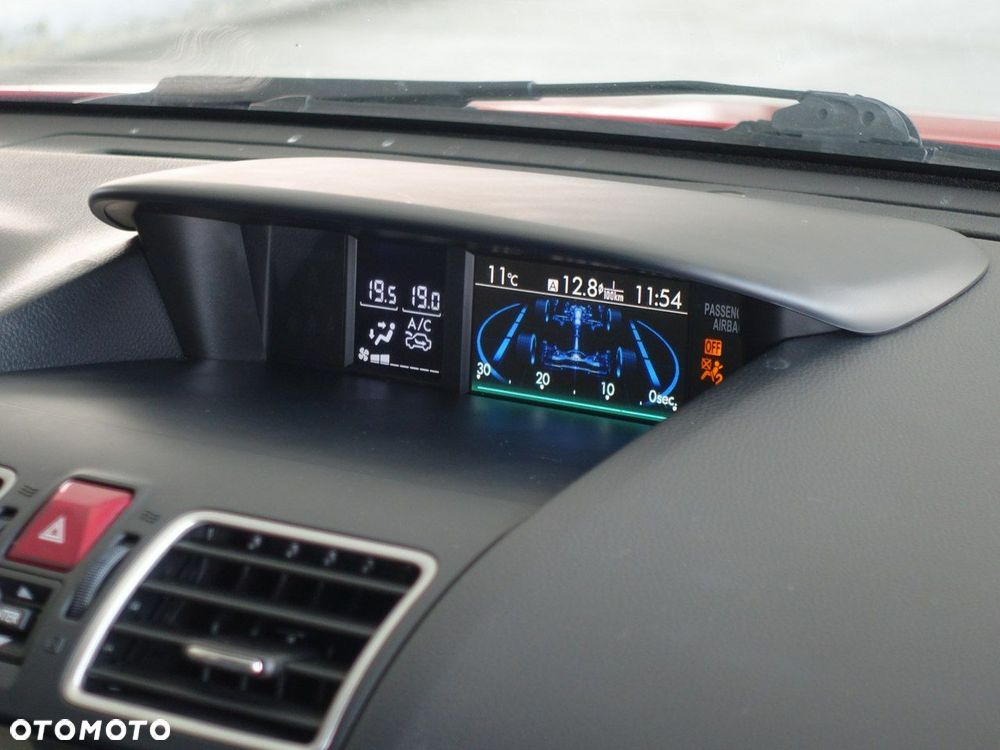 Subaru XV 2.0i Lineartronic Edition Pure Red - 22