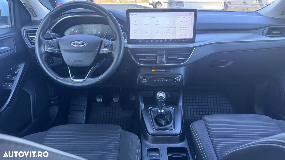 Ford Focus 1.0 EcoBoost Titanium - 19
