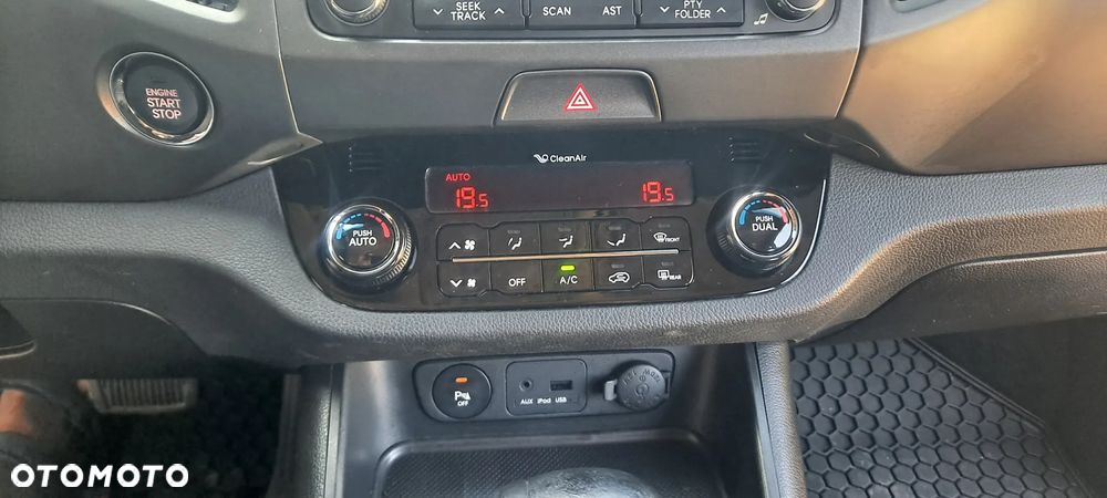 Kia Sportage 2,0 CRDI AWD Spirit - 10