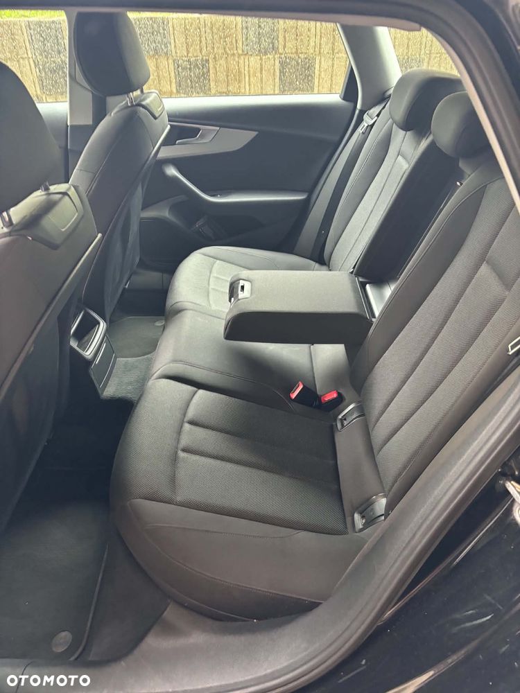 Audi A4 Avant 2.0 TDI ultra S tronic design - 14