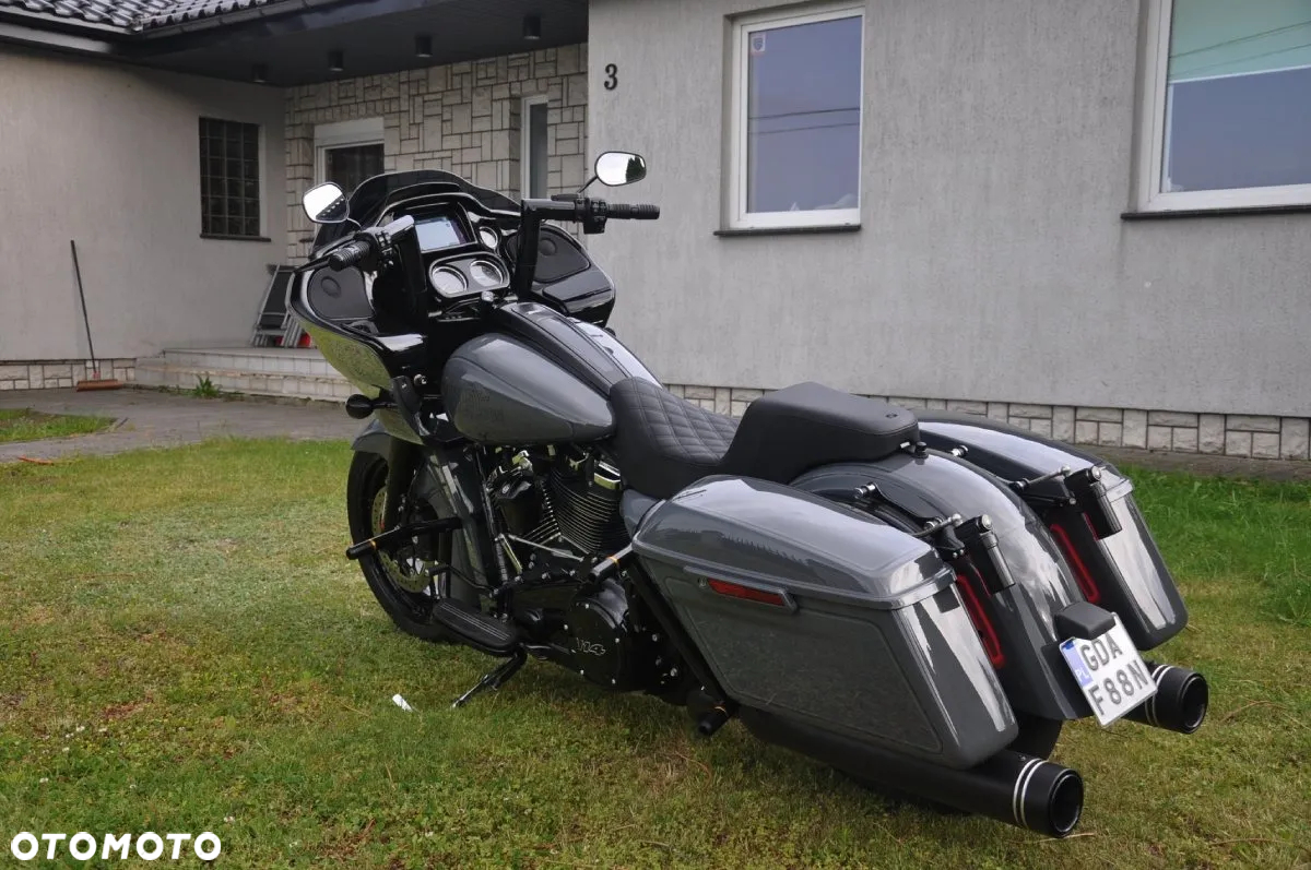 Harley-Davidson Touring Road Glide - 7