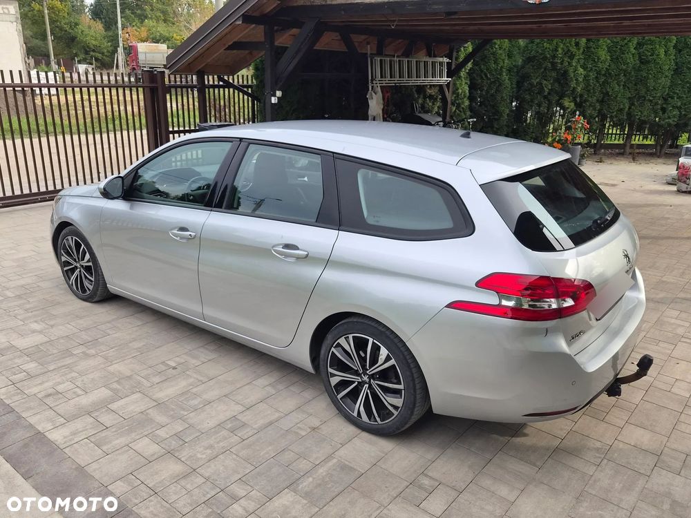 Peugeot 308 1.6 BlueHDi Active S&S EAT6 - 5