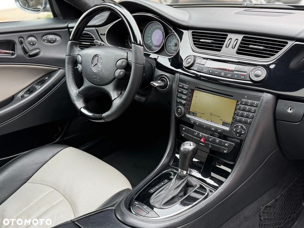 Mercedes-Benz CLS - 4