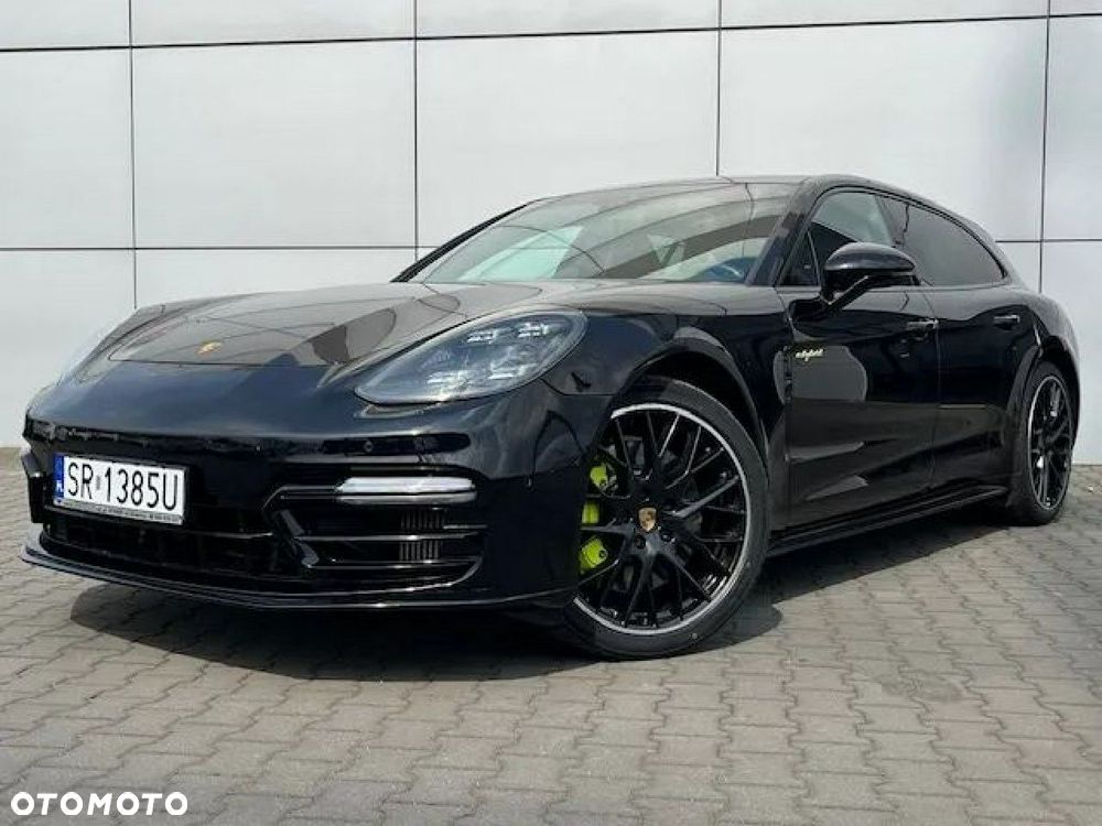Porsche Panamera - 1