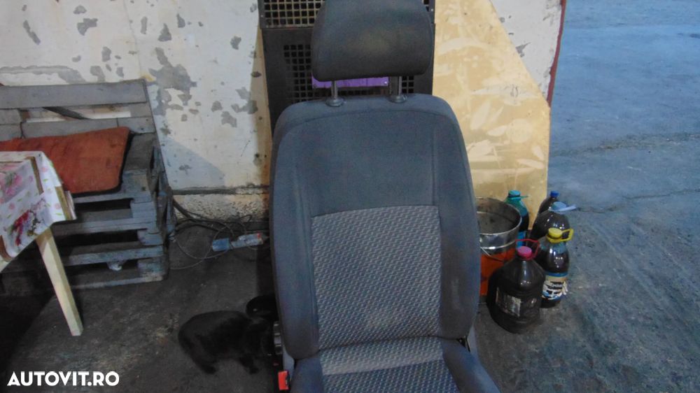 Scaun sofer VW T5 an 2013 - 7