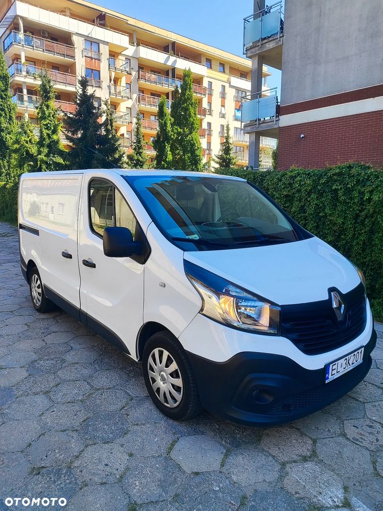 Renault Trafic - 1
