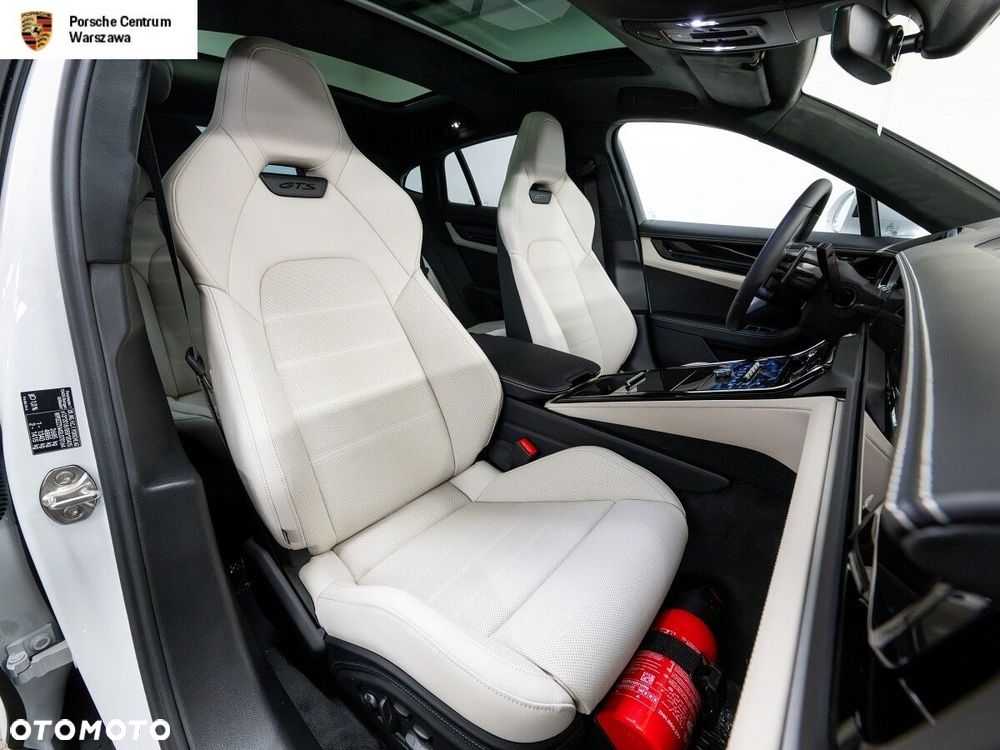 Porsche Panamera - 16