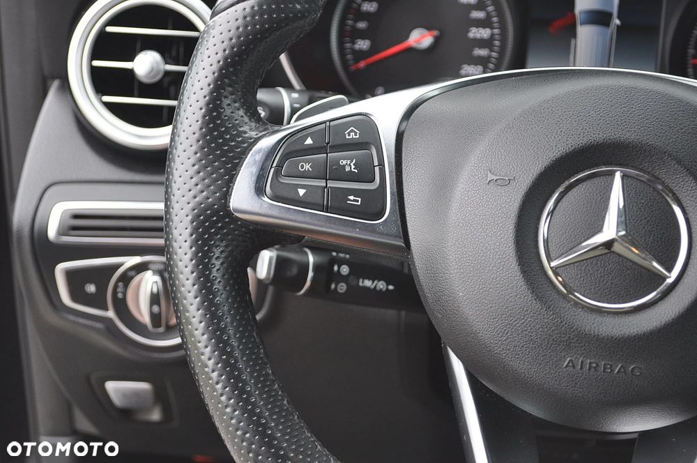 Mercedes-Benz GLC - 26