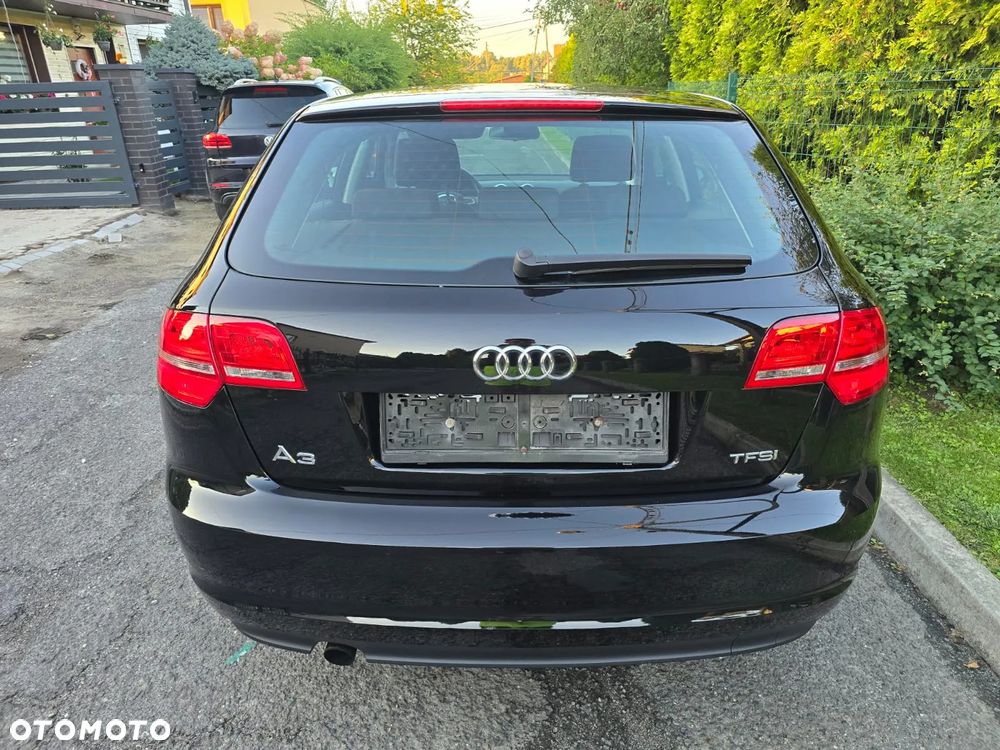 Audi A3 Sportback 1.2 TFSI Attraction - 10