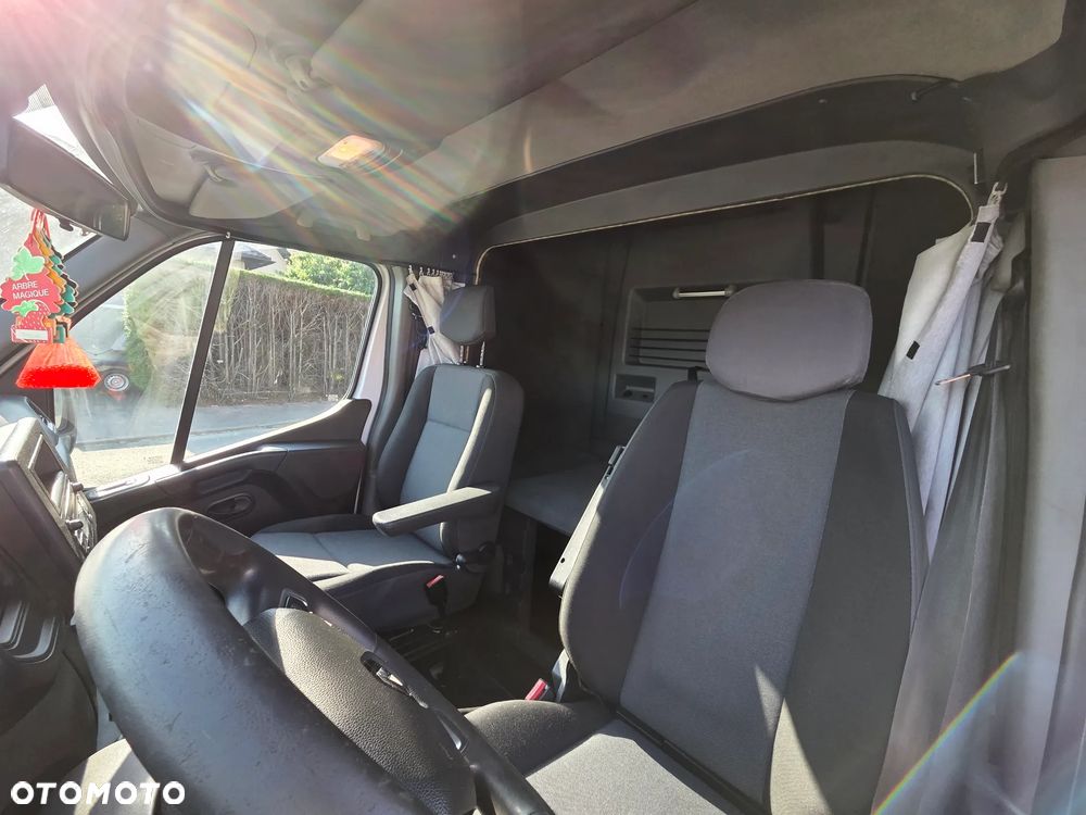 Renault Master IV - 7