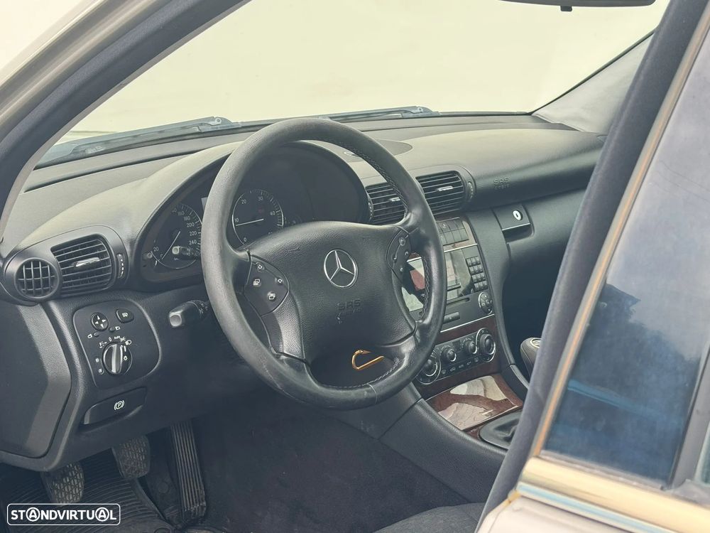 Mercedes-Benz C 220 CDI Elegance DPF - 18