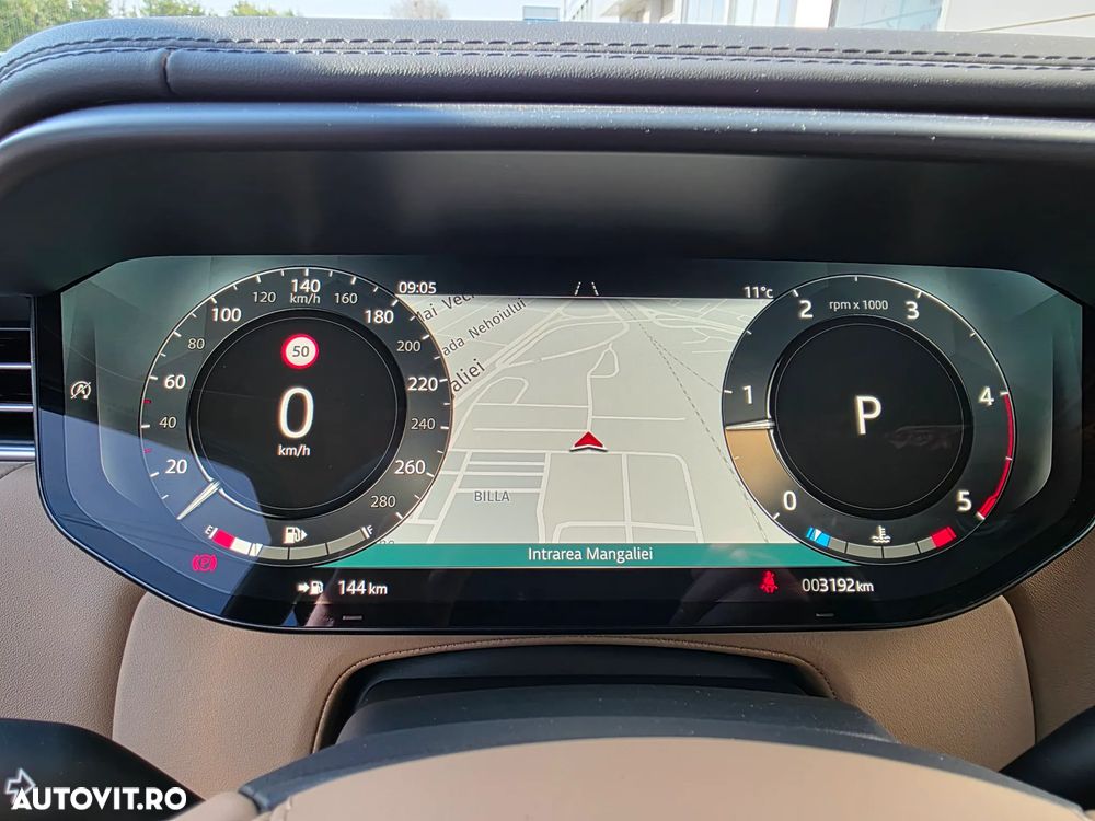 Land Rover Range Rover Sport 3.0 I6 D300 MHEV Dynamic HSE - 12