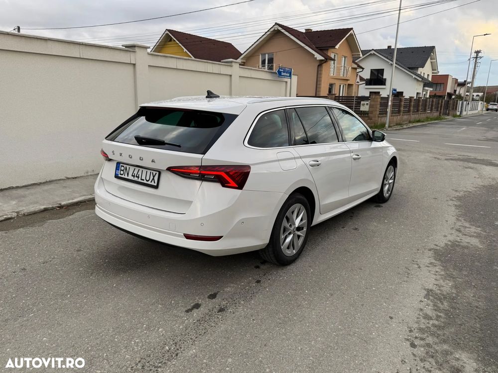 Skoda Octavia Combi Diesel 2.0 TDI Ambition - 3