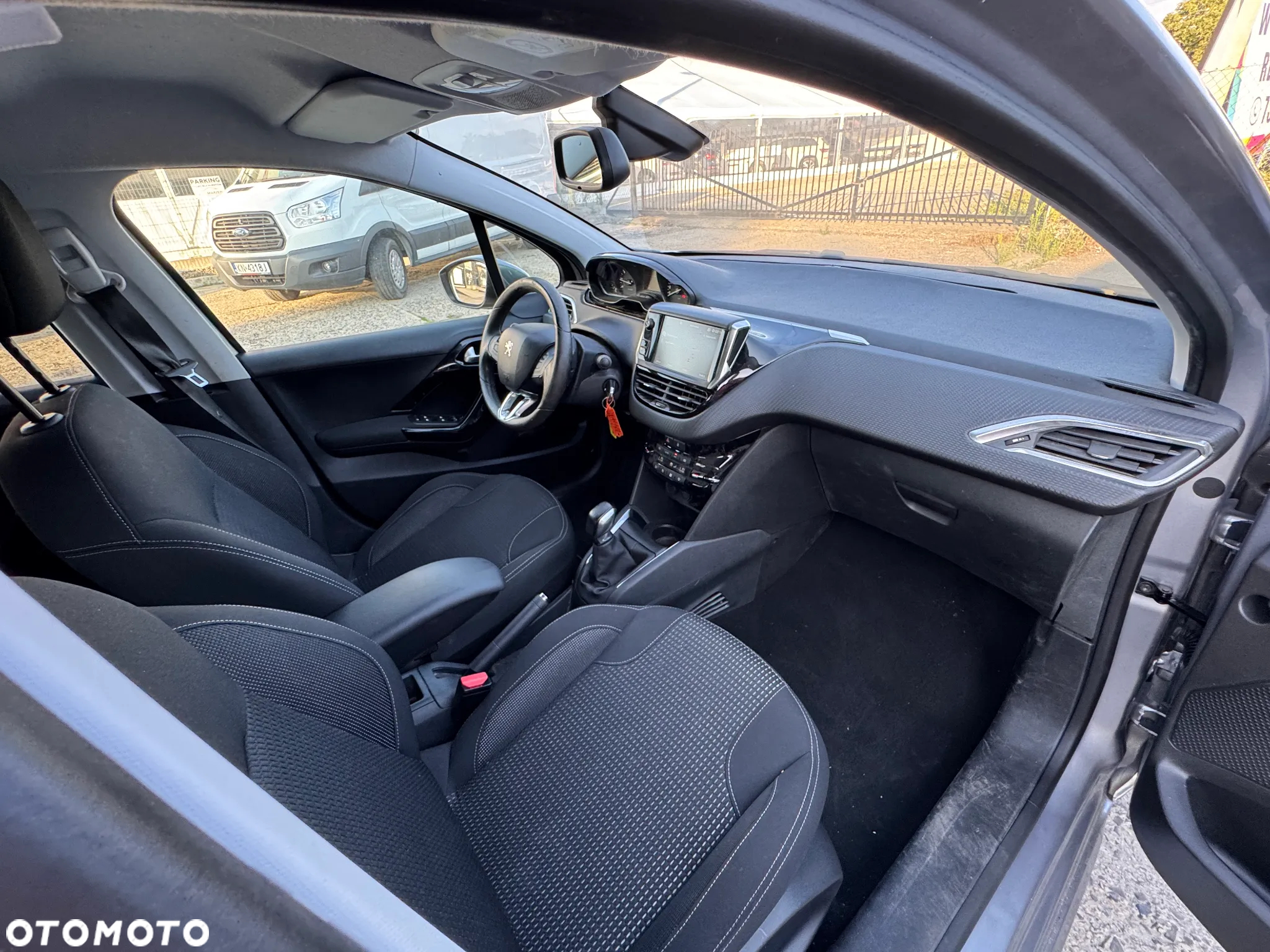 Peugeot 208 1.2 PureTech Allure - 10