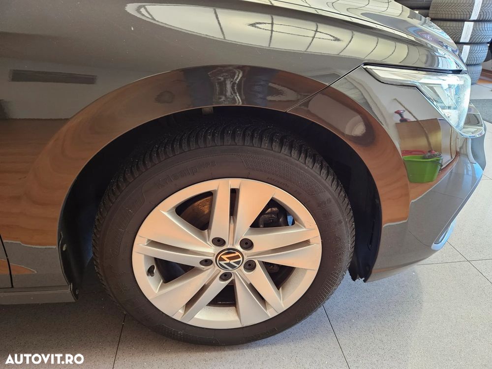 Volkswagen Golf 1.0 TSI Comfortline - 8