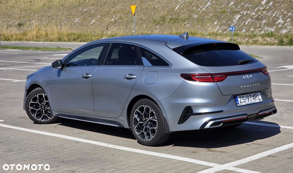 Kia ProCeed - 4