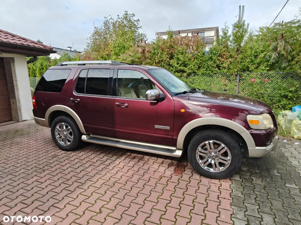 Ford Explorer 4.6 4WD - 4