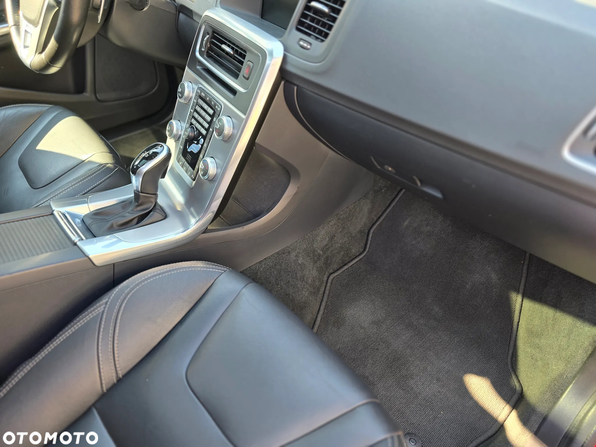 Volvo S60 - 14